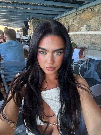 Full leaked Roxanarosuu page private onlyfans photo