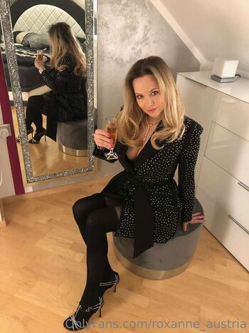 Full leaked Roxanne austria private onlyfans photo