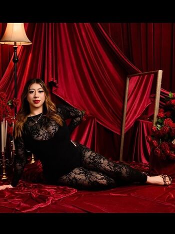 Full leaked Roxxiiiiee private onlyfans photo