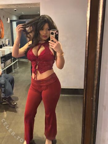 Full leaked Roxy mya private onlyfans photo