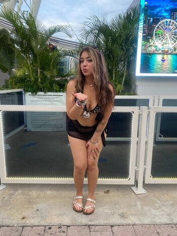Full leaked Roxy sant cltroxy private onlyfans photo