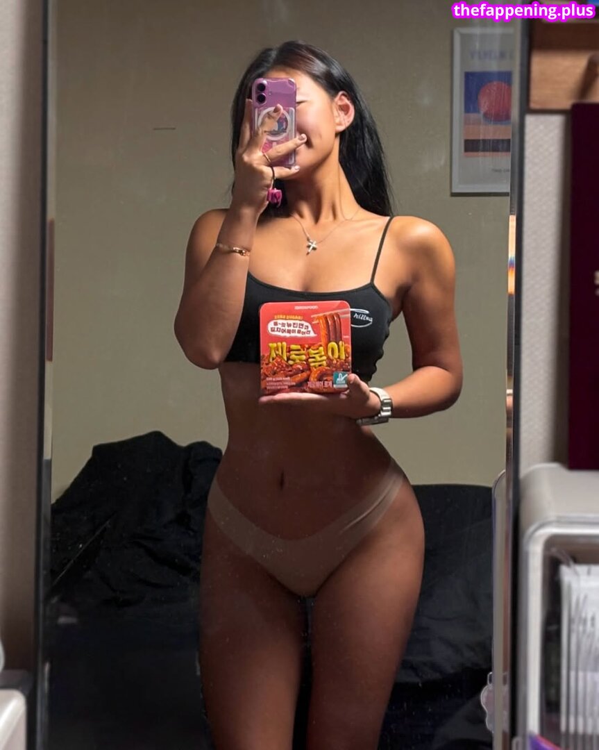 rrin___175 Meztelen OnlyFans Fotó #4