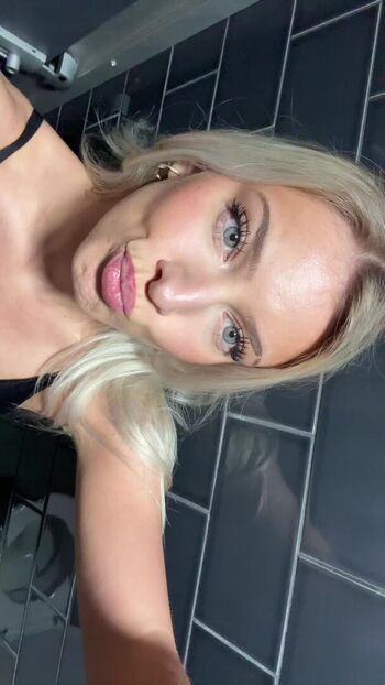 Full leaked Rrubyrileyy private onlyfans photo