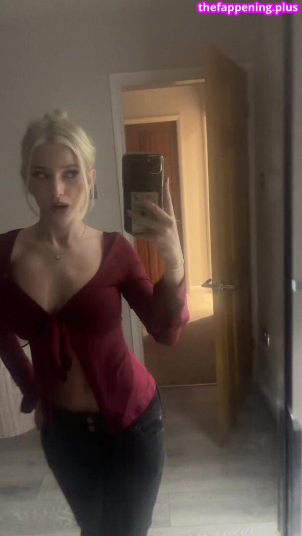 rrubyrileyy / rubyyriley / rue Nahá OnlyFans fotografie #57