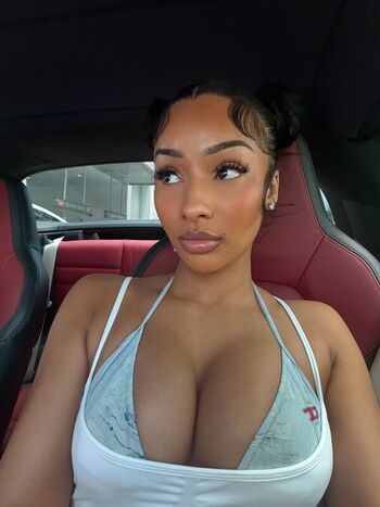 Rubi Rose