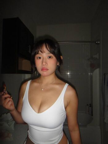 Full leaked Rubyzhu private onlyfans photo