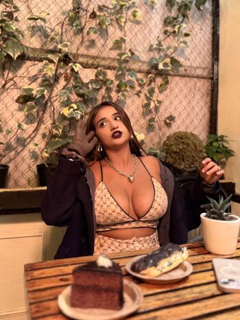 Full leaked Ruchika tandon private onlyfans photo