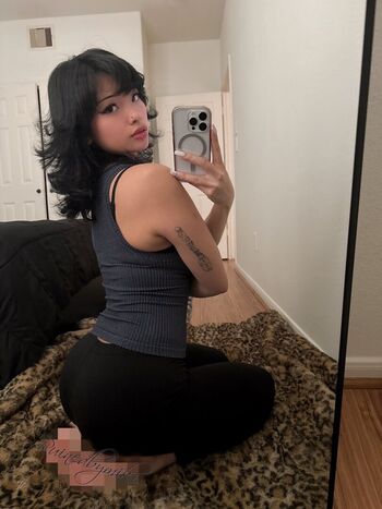 Full leaked Ruinedbymiki page private onlyfans photo