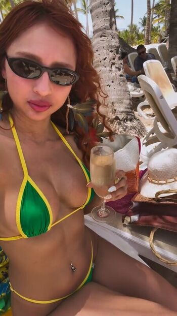 Full leaked Ruivinha de marte page private onlyfans photo