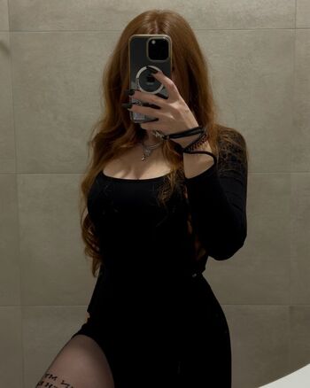 Full leaked Runablood private onlyfans photo
