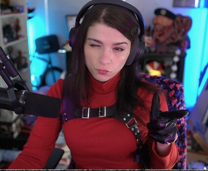 Full leaked Runebee private onlyfans photo