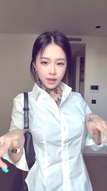 Full leaked Rungruedee thammakoon private onlyfans photo
