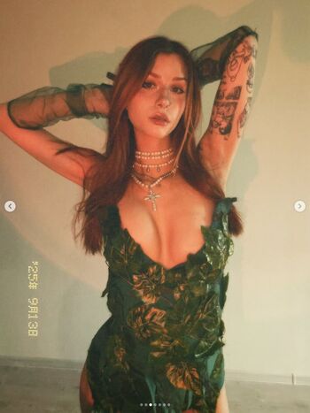 Full leaked Russian girls private onlyfans photo