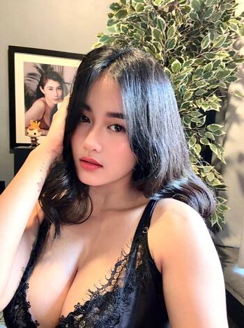 Full leaked Ruth austria private onlyfans photo