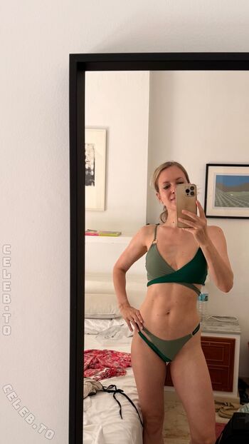 Full leaked Ruth hofmann private onlyfans photo