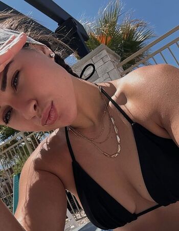 Full leaked Rxleeann private onlyfans photo