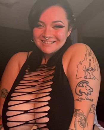 Full leaked Ryann ramona jade private onlyfans photo