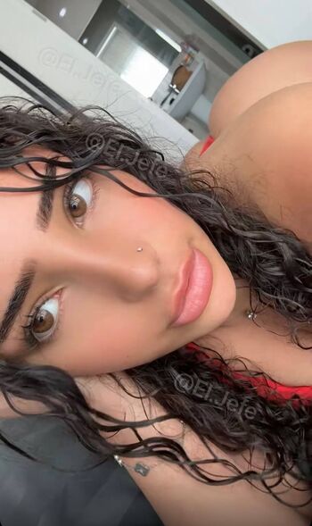 Full leaked S liooora private onlyfans photo