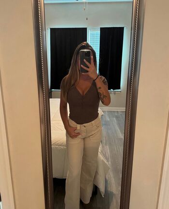 Full leaked S mami private onlyfans photo