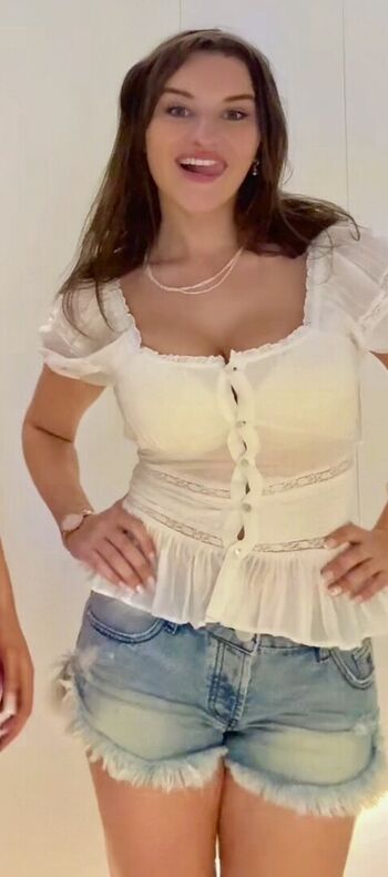 Full leaked Sabre norris private onlyfans photo