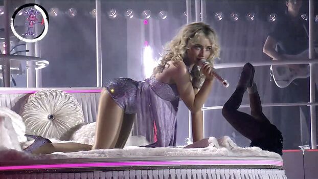 Full leaked Sabrina carpenter  page private onlyfans photo