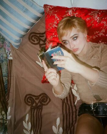 Full leaked Sabrina carpenter  page private onlyfans photo