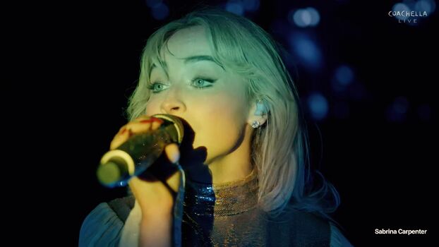 Full leaked Sabrina carpenter  page private onlyfans photo