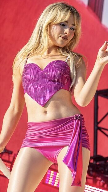 Full leaked Sabrina carpenter  page private onlyfans photo