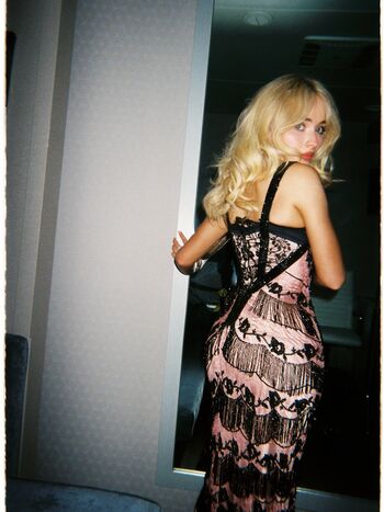 Full leaked Sabrina carpenter  page private onlyfans photo