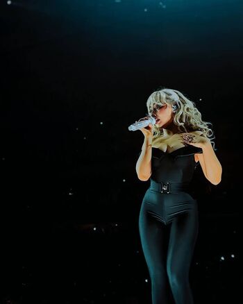 Full leaked Sabrina carpenter page private onlyfans photo