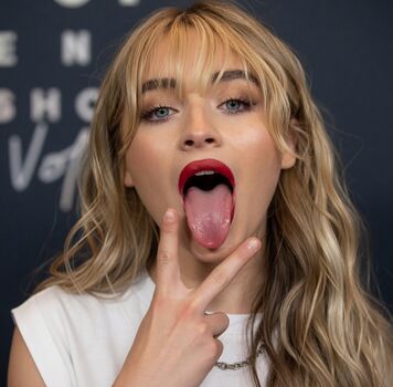 Full leaked Sabrina carpenter ai porn page private onlyfans photo