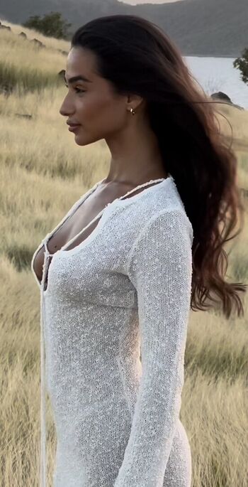 Full leaked Sabrina khouiel private onlyfans photo