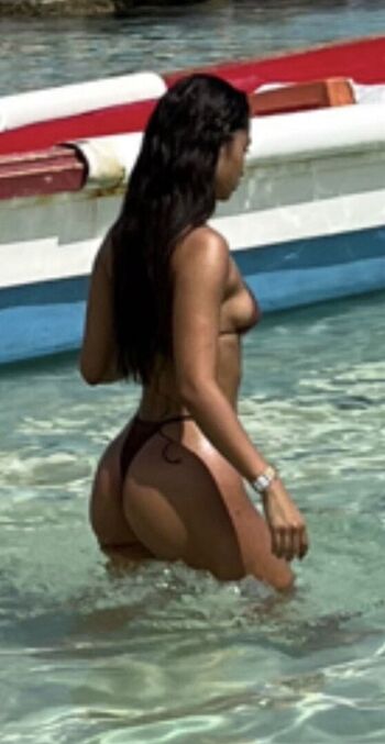 Full leaked Sabrina khouiel private onlyfans photo