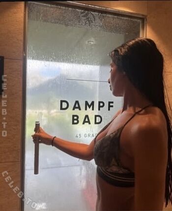 Full leaked Sabrine khan private onlyfans photo