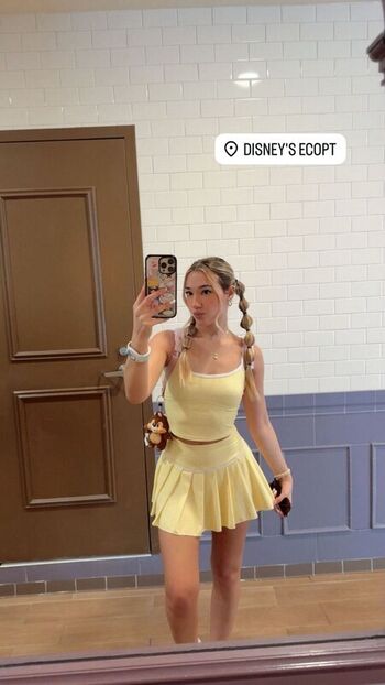 Full leaked Sabsthesav private onlyfans photo