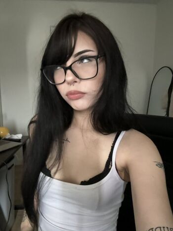 Full leaked Sadgirlfetish private onlyfans photo