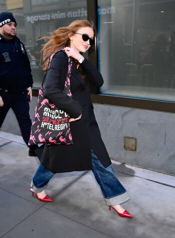 Full leaked Sadie sink page private onlyfans photo