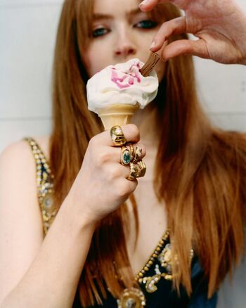 Full leaked Sadie sink page private onlyfans photo