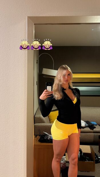 Full leaked Sadiehk fit private onlyfans photo