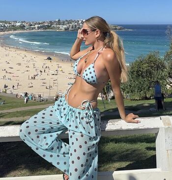 Full leaked Saffron barker private onlyfans photo