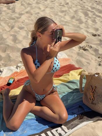 Full leaked Saffron barker private onlyfans photo