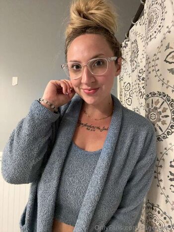 Full leaked Sage grey page private onlyfans photo