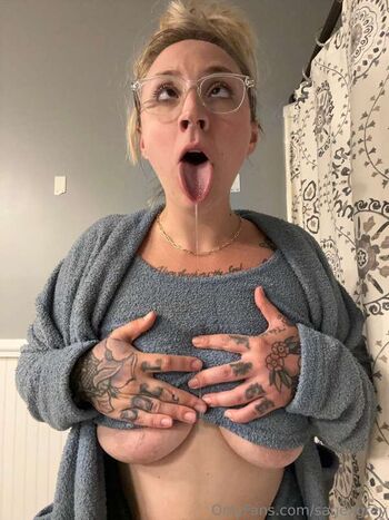 Full leaked Sage grey page private onlyfans photo