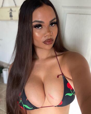 Full leaked Saige y private onlyfans photo