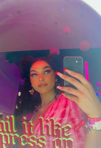 Full leaked Saige private onlyfans photo