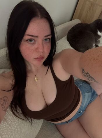 Full leaked Saikui private onlyfans photo