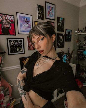 Full leaked Sailorbeeee private onlyfans photo