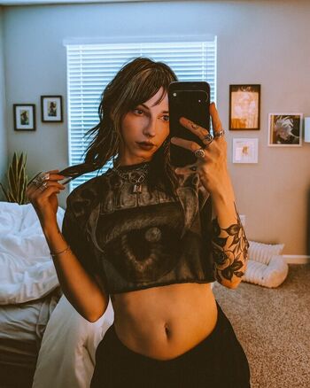 Full leaked Sailorbeeee private onlyfans photo