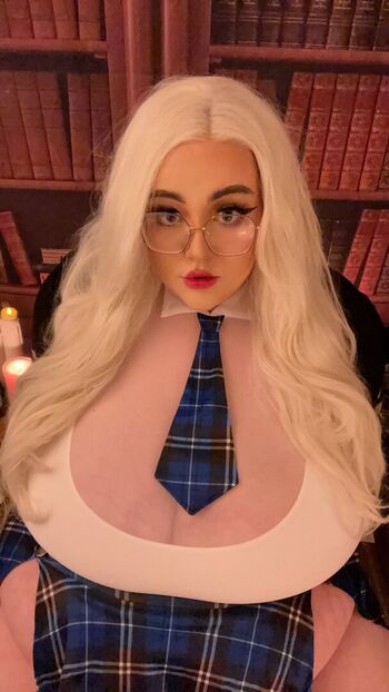 Full leaked Sailorluna private onlyfans photo