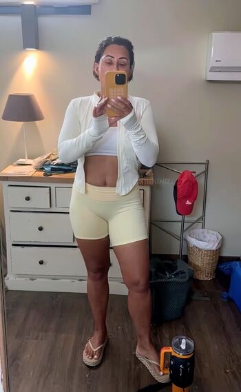 Full leaked Saira khan private onlyfans photo